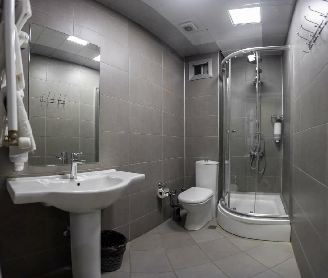 Diplomat Suites Баку Екстериор снимка