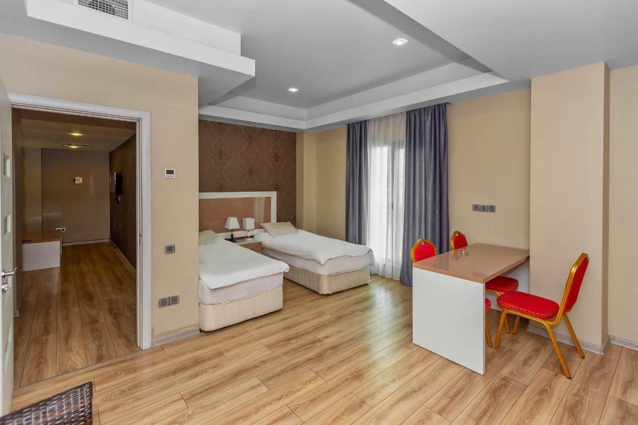 Diplomat Suites Баку Екстериор снимка
