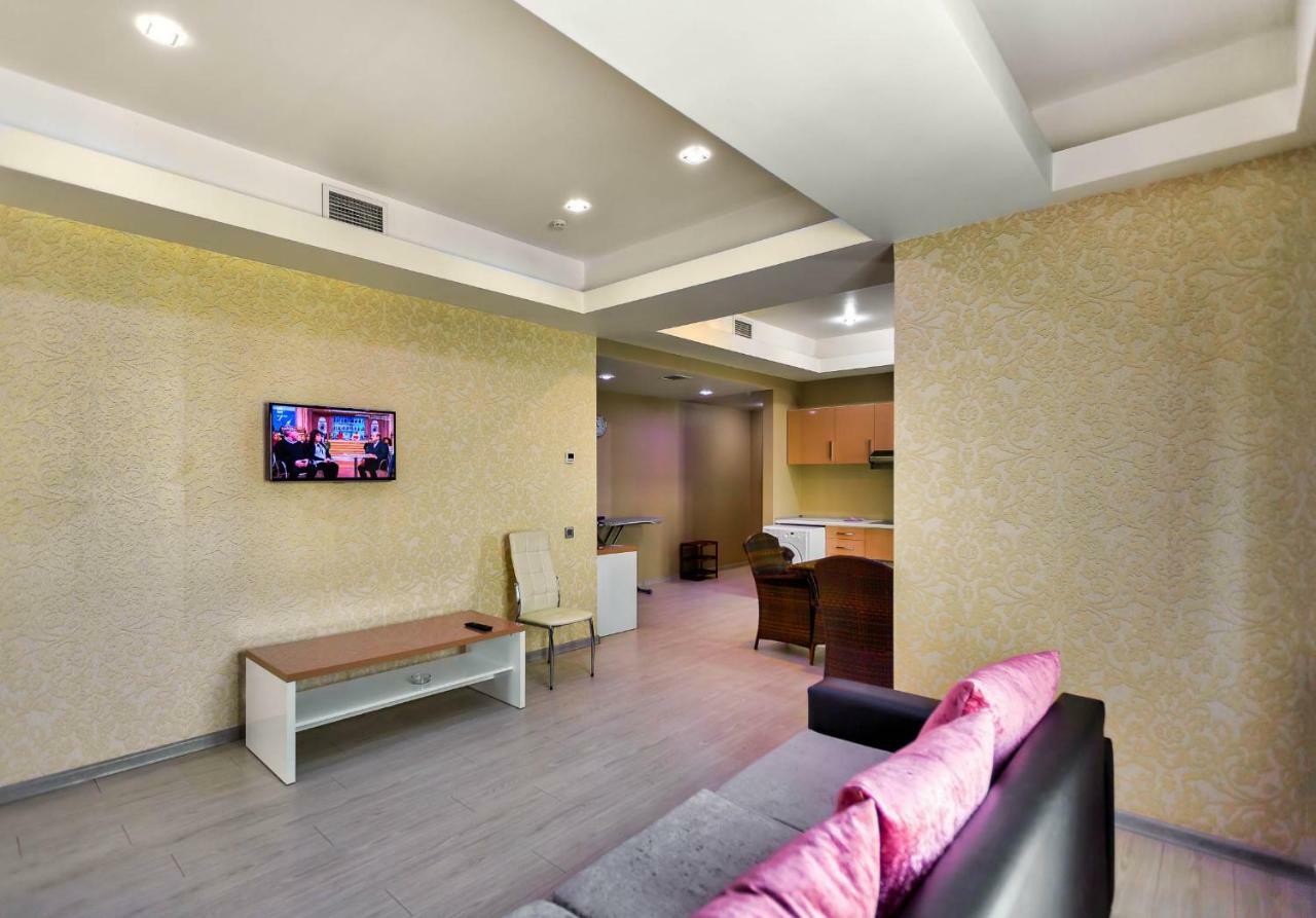 Diplomat Suites Баку Екстериор снимка